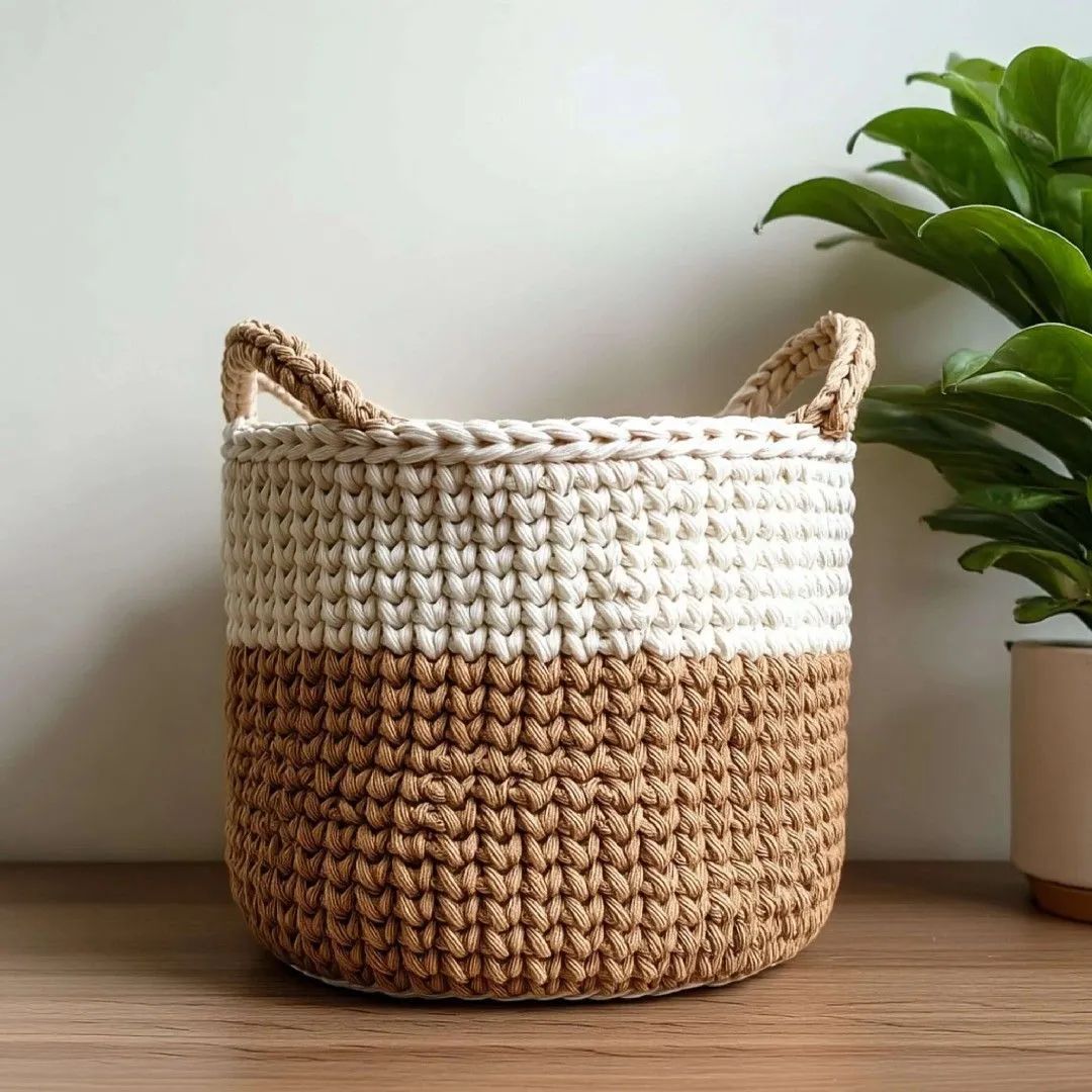 Crochet Handy Basket crochet pattern