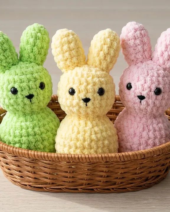 Marshmallow Puff Bunnies crochet pattern