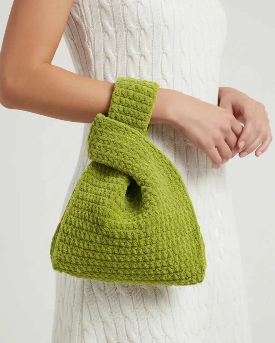Verdant Knot Bag crochet pattern